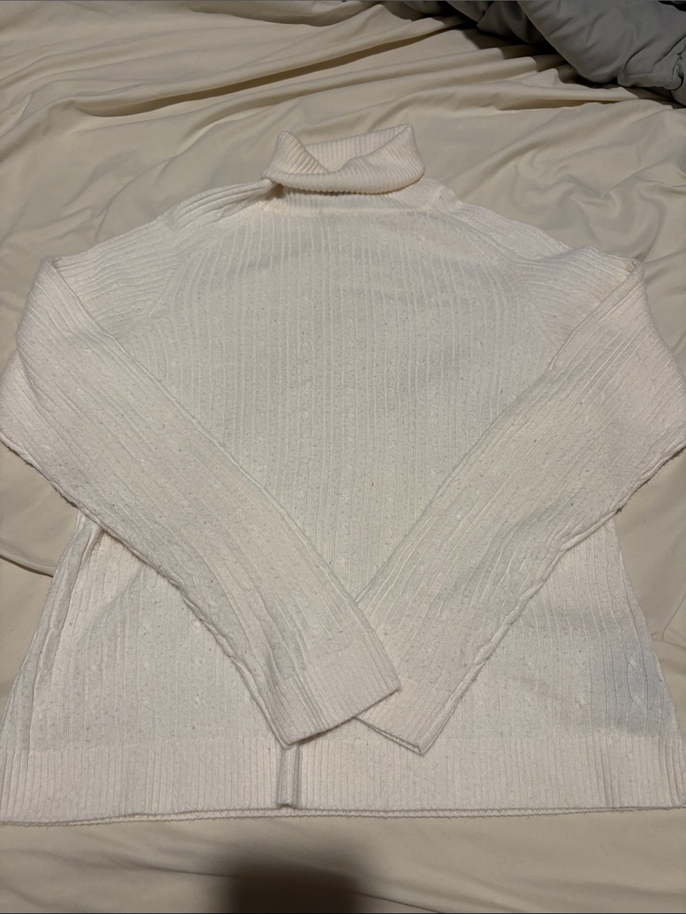 🎀4 for $20 SALE 🎀 East 5th Cream Ribbed Turtleneck Sweater